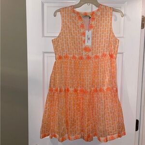BNWT Woman’s Vineyard Vines Pineapple print dress